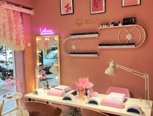 Dolly beauty house